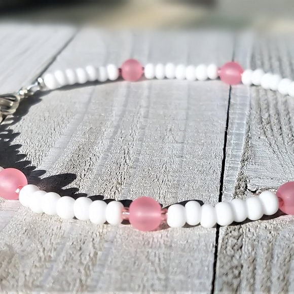 White and Pink Beaded Anklet with Silver Seashell Charm/ Cute Women's Anklet - Picture 7 of 7